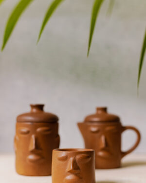 Cremera de barro bruñido