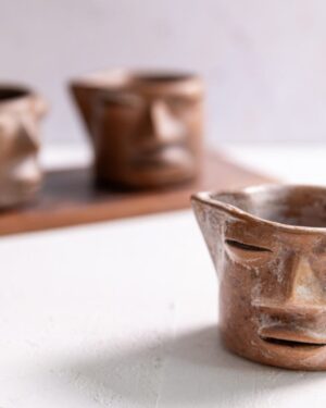 Juego de 3 tequileros de barro bruñido