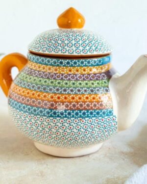 Tetera de barro capuleado