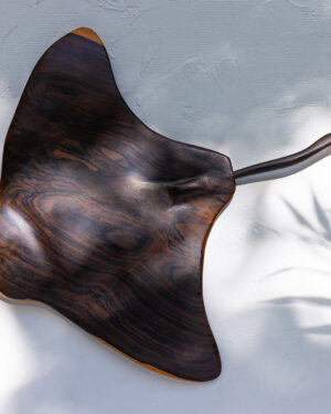 Mantarraya de madera