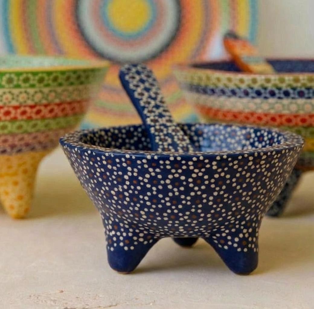 Molcajete tradicional barro capuleado un tono. - Image 5