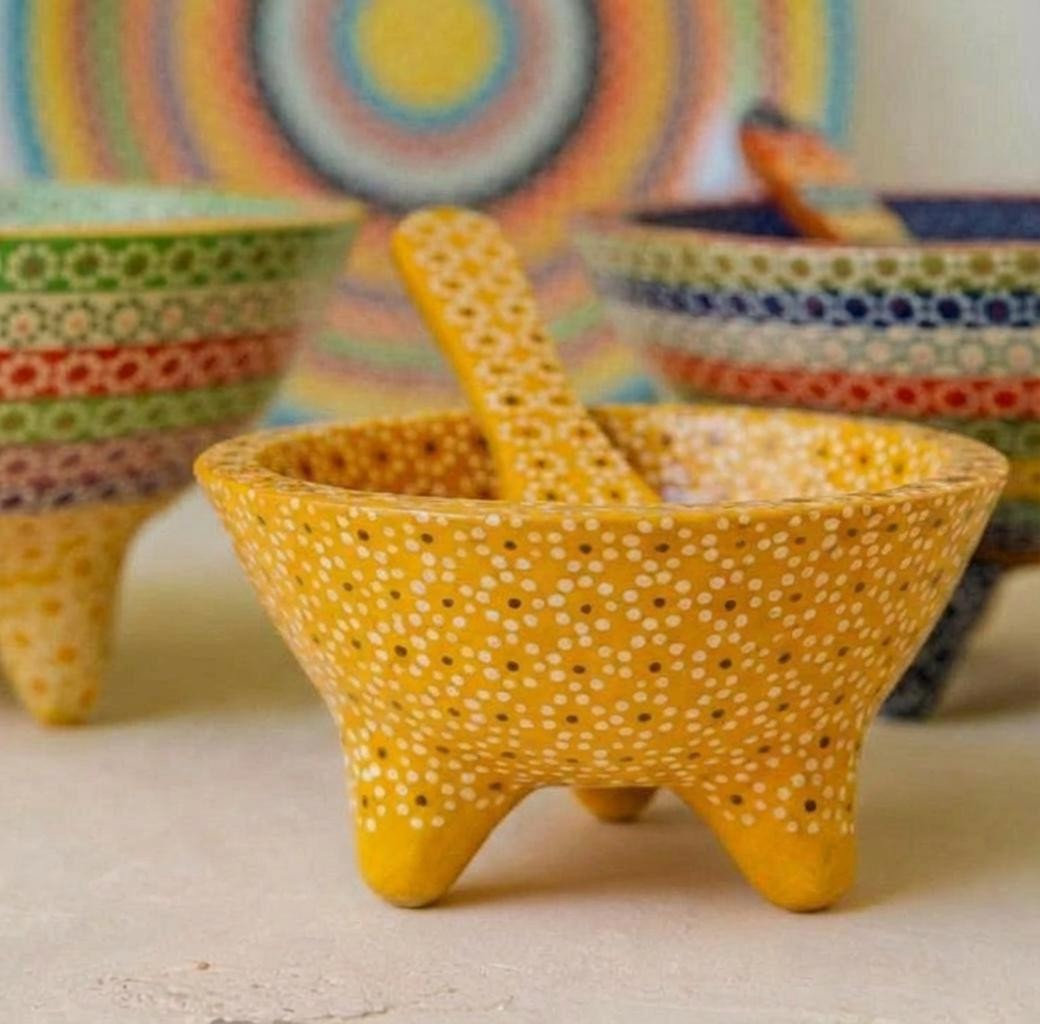 Molcajete tradicional barro capuleado un tono. - Image 9