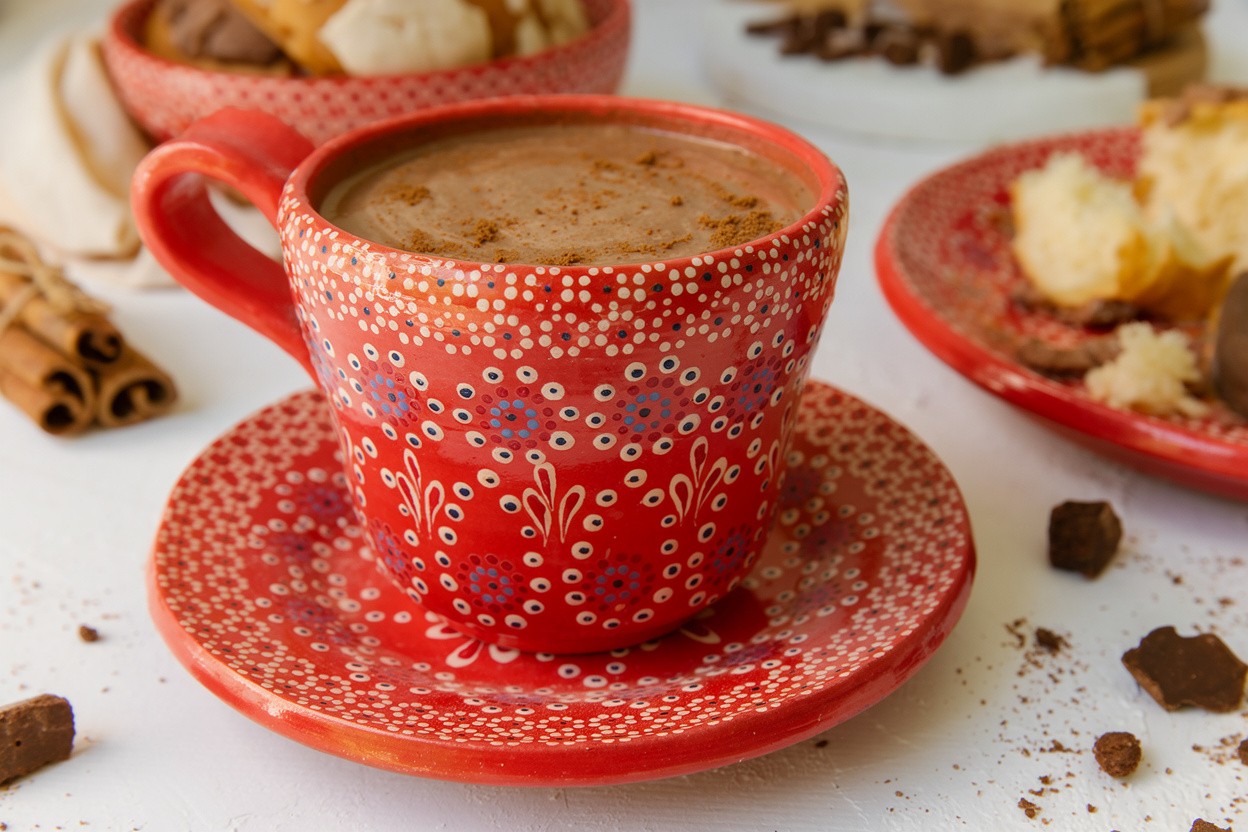 Juego de taza y plato de barro capuleado - Image 6