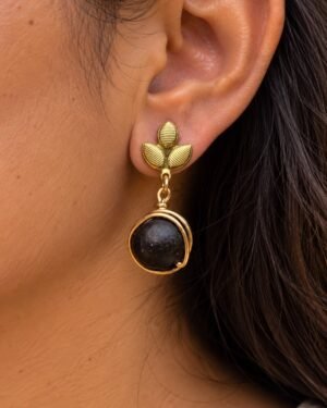 Aretes de barro negro